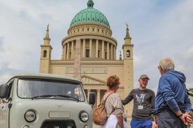 Tour privato della città di Potsdam in un autentico furgone vintage