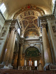 photo of view Cappella Maggiore, Bologna, Italy.