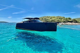 From Split: All-inclusive Blue Cave Tour with Grilled Lunch