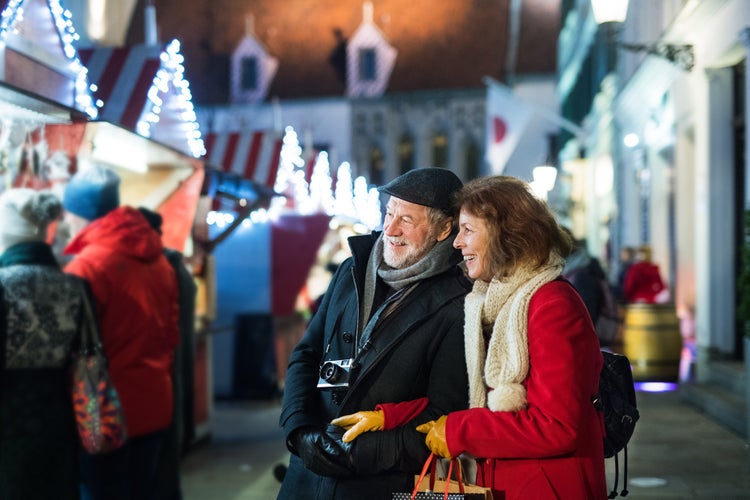 senior-couple-on-a-walk-in-a-city-in-winter-2024-10-20-00-13-50-utc.jpg