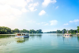 Photo of panorama of New City Hall in Hannover in a beautiful summer day, Germany.