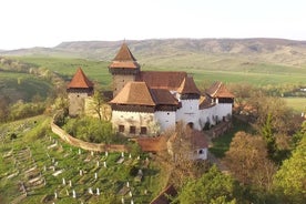 Fotspår av Saxons dagstur, i Transylvania, från Targu Mures