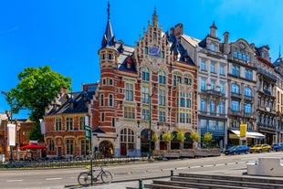 Photo of Lille, the Porte de Paris, view from the belfry of the city hall.