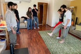 Taller de Danzas Tradicionales de Boda con una Pareja en Casa Local