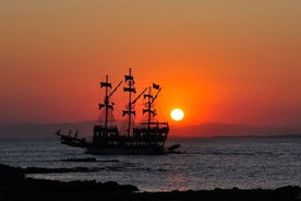 Tour in barca di lusso per la festa dei pirati ad Alanya