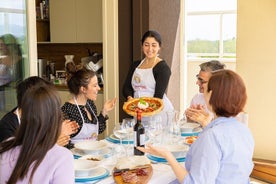 Lezione di pizza e tiramisù presso la casa del locale a Ischia