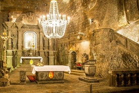 From Warsaw: Guided Tour to Wieliczka Salt Mine and Krakow