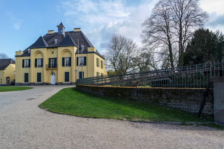 Photo of Castle Linn, Krefeld, Germany.