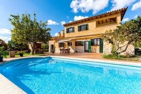 El ponton house, Villa close to palma town for groups and families