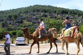 Passeio de camelo Fethiye na cidade fantasma