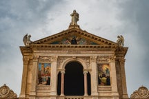 Meilleurs voyages organisés à Isola del Gran Sasso d'Italia, Italie