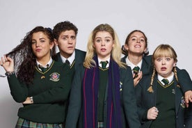 Belfast: Derry Girls leigubílaferð með einkaleiðsögn