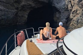 Tour of Ischia in Private Yacht