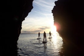 Visite des grottes du lever du soleil en stand up paddle à Lagos