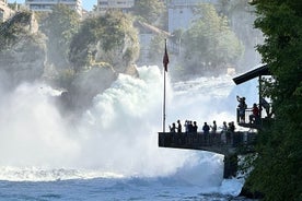 Tour privado de aventura en la cascada mágica a las cataratas del Rin con recogida