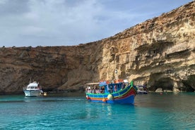 Comino: private charter to Crystal & Blue lagoon & Caves