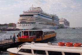 Transferência privada, terminal de cruzeiros Celebrity Infinity Ravenna, aeroporto Marco Polo