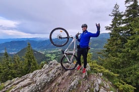 Pamporovo Rent a Bike + E-guide per il Bike Park di Pamporovo