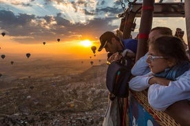 Paseo en globo aerostático en Capadocia