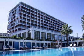 Makedonia Palace