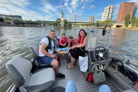 Paris Seine River Private Boat Tour