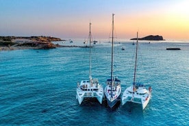 Tour in barca a vela lungo la costa di Valencia