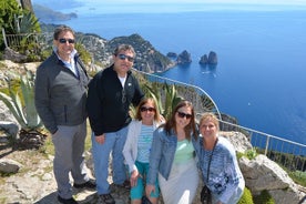 Passeio pela Ilha de Capri saindo de Amalfi