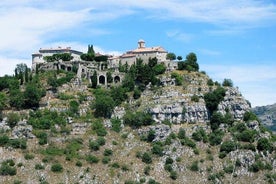 Excursão para grupos pequenos: Grasse, Gourdon, Valbonne: Zona rural e Degustação de vinhos