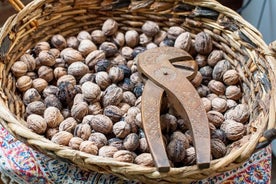 Visita al mercado de grupos pequeños y clase de cocina en Gubbio