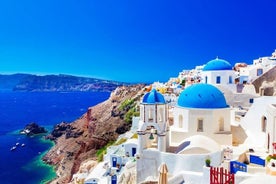 Excursão privada de dia inteiro com tudo incluído em Santorini