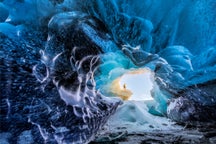 Visitas a cuevas de hielo en Islandia