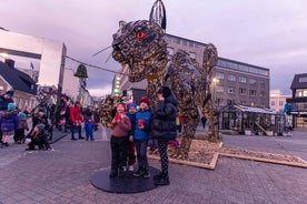 Einkarekin Ferð um Þjóðsögur Reykjavíkur & Kattaslóð