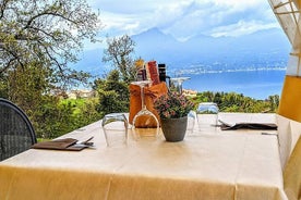 Tour in Vespa del Garda senza guida di un'intera giornata con partenza da Malcesine