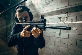 Warsaw: Gun Shooting Experience with Transfers