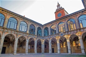 Archiginnasio Small Group Guided Tour in Bologna