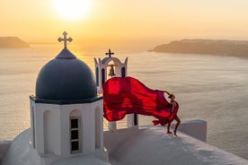 Flying dress myndataka á Santorini eftir Flying Dress ©