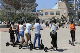 Electric Scooter Tour: Jewish Quarter - 2-Hours of Magic!