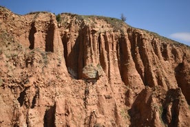 Cultura e caminhadas: Mosteiro de Rila, pirâmides Stob, cachoeiras e panorama