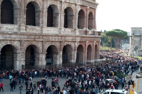 Civitavecchia Shore Excursion: Heldags Rom med Vatikanmuseerna och Colosseum