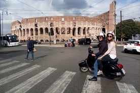 Roma by Vespa: Klassisk Roma-tur med henting