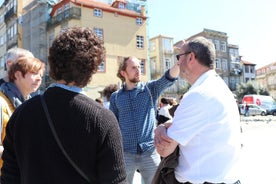 City tour through historic center of Porto with many insider tips 3 1/2 hrs.