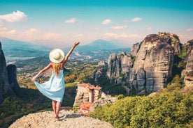 Athens: Meteora Monasteries & Caves Day Trip & Lunch Option