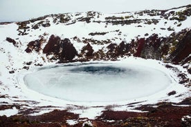 Reykjavik: Golden Circle, Tomato Farm and Kerið Crater Tour