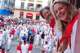 발코니가 있는 산 페르민(San Fermín), 팜플로나(Pamplona) 투어, 조식 뷔페.