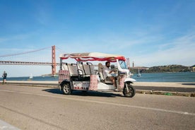 Lisbon: Private Guided Tuk-Tuk Tour with Hotel Pickup