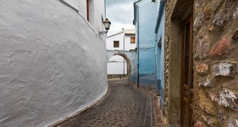 Ojos Negros Spain’s longest greenway in 5 stages