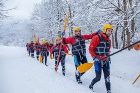 TOUR PRIVADO DE INVERNO: Rafting na neve na Armênia