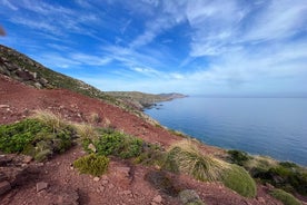 Experiências de caminhada guiada privada de meio dia em Menorca