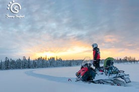 Sneeuwscootersafari naar de Arctische wildernis