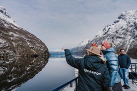 From Ålesund: Winter Fjord Cruise to Geirangerfjord